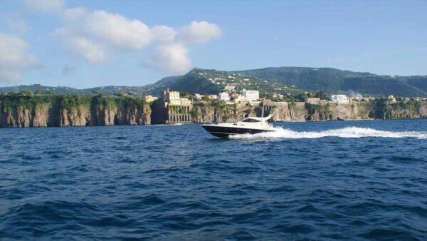 Sorrento, Capri and Nerano yacht charter
